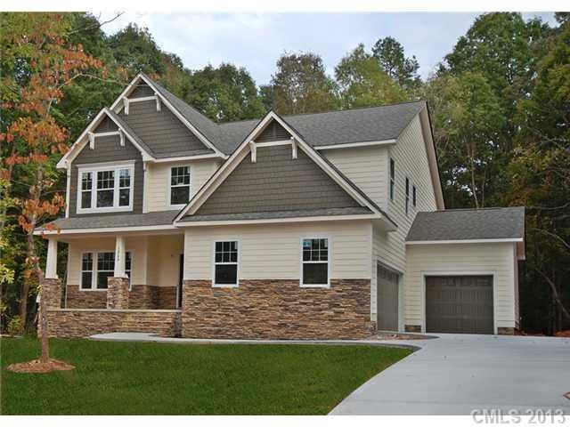 1332 Huntcliff Dr, Waxhaw, NC 28173