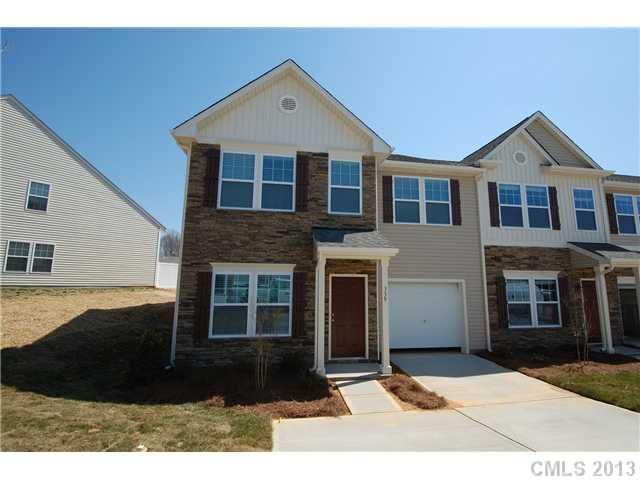 339 Battery Cir #47, Clover, SC 29710