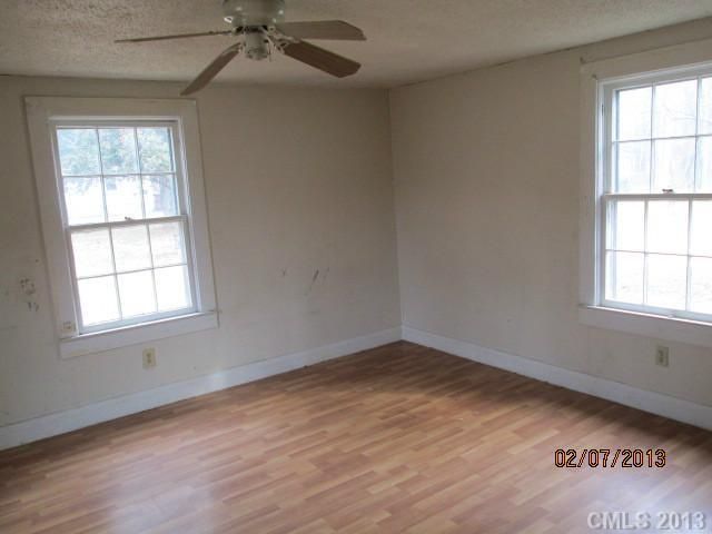 1203 Grace Ave, Kannapolis, NC 28083