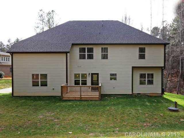 360 Kenway Loop #60, Mooresville, NC 28117