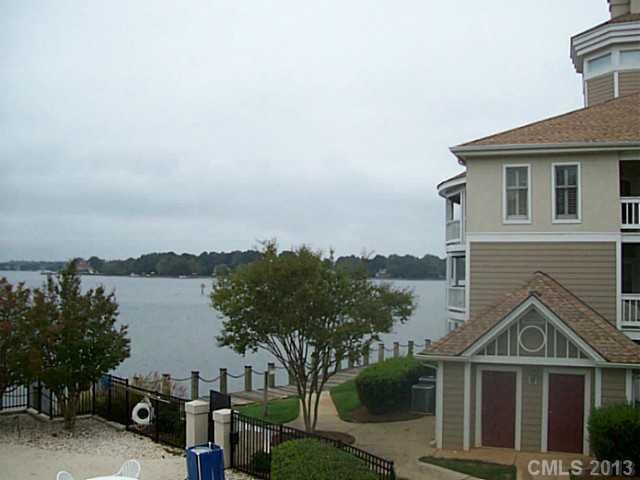 18609 Vineyard Point Ln #18609, Cornelius, NC 28031