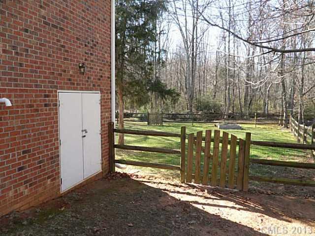 257 River Birch Cir, Mooresville, NC 28115
