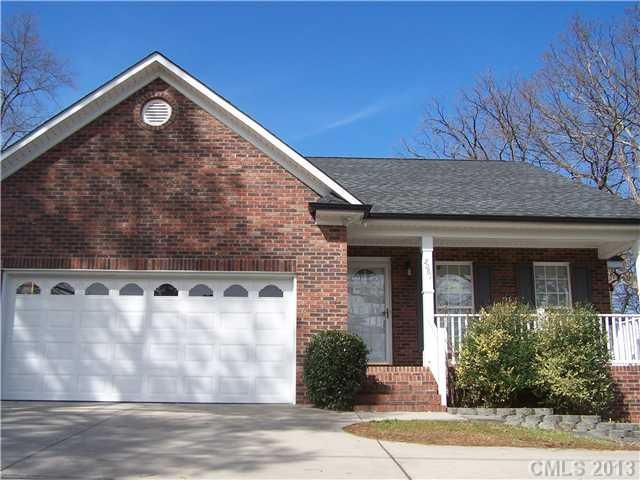 2061 Centergrove Rd, Kannapolis, NC 28083