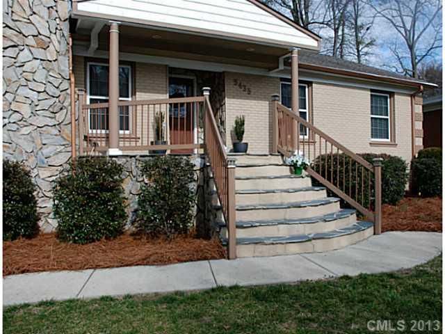 5435 Robinhood Rd, Charlotte, NC 28211