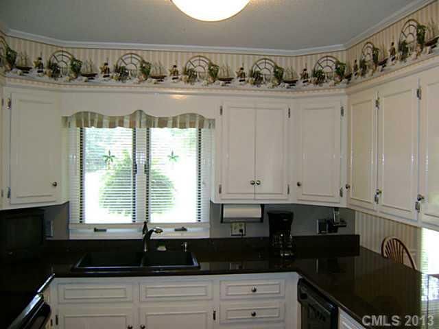 156 Greenbay Dr, Rock Hill, SC 29732