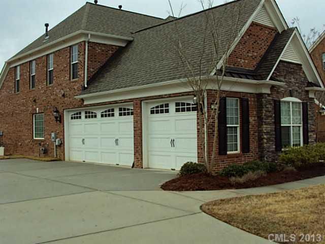 2814 Julian Glen Cir, Waxhaw, NC 28173