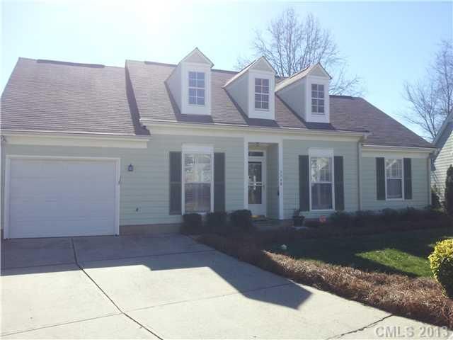 5748 Ebley Ln, Charlotte, NC 28227