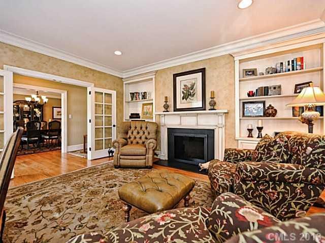 1726 Sterling Rd, Charlotte, NC 28209