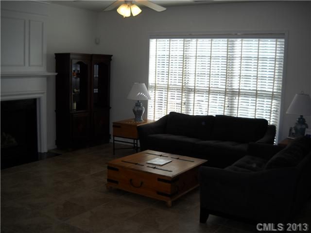 2821 Yorkview Ct, Charlotte, NC 28270