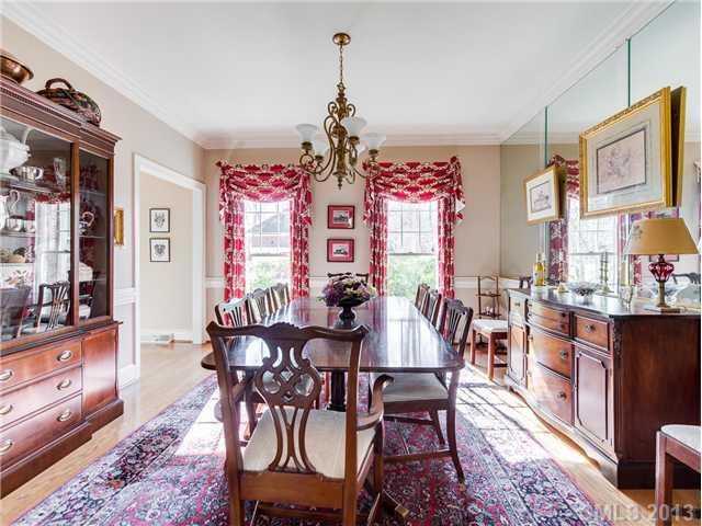 6709 Wynfaire Ln, Charlotte, NC 28210