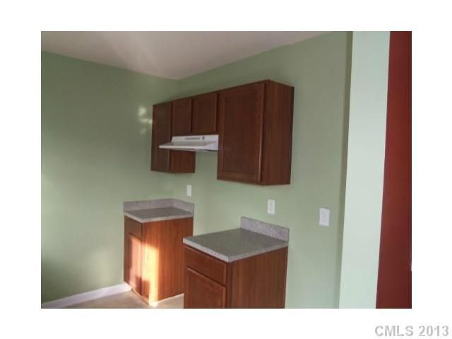5017 Elizabeth Rd, Charlotte, NC 28269