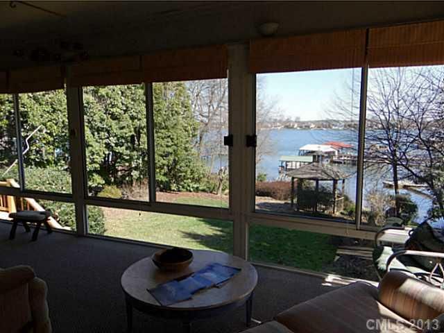 3084 S Lake Shore Rd, Denver, NC 28037