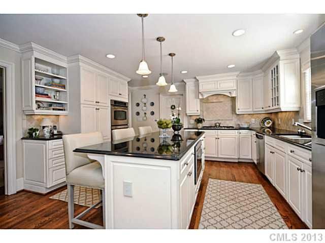 2628 Inverness Rd, Charlotte, NC 28209