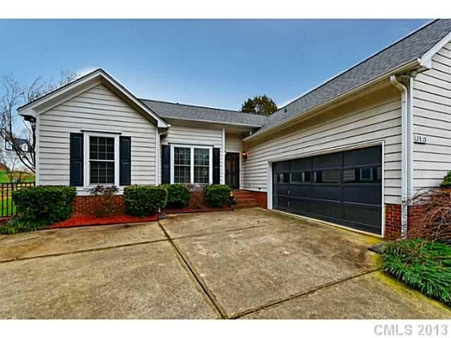 3515 Mill Stream Ct, Charlotte, NC 28209
