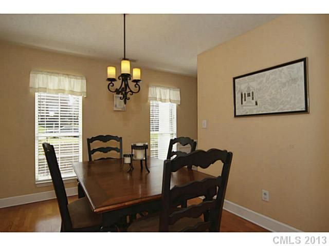 10425 Rosemallow Rd, Charlotte, NC 28213
