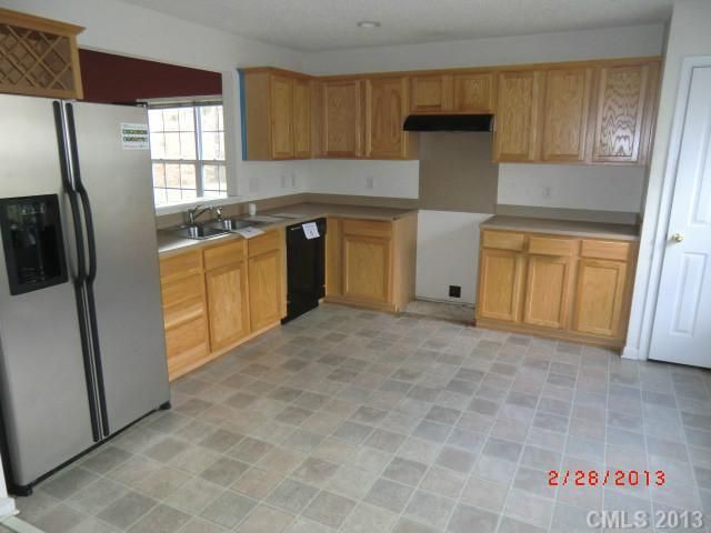 1415 Quail St, Charlotte, NC 28214