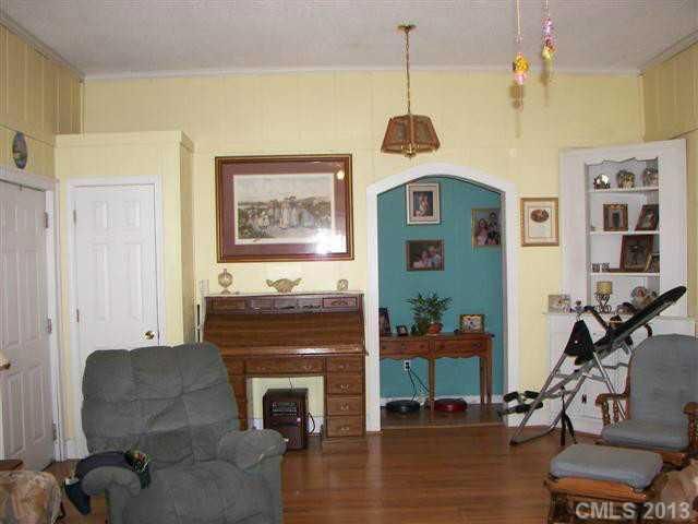 3100 Lost Tree Ln, Sharon, SC 29742