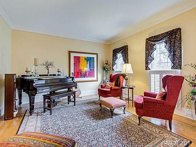 2360 Howerton Ct, Charlotte, NC 28270