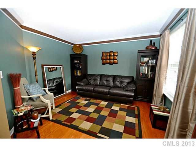 1104 Hunters Trail Dr, Indian Trail, NC 28079