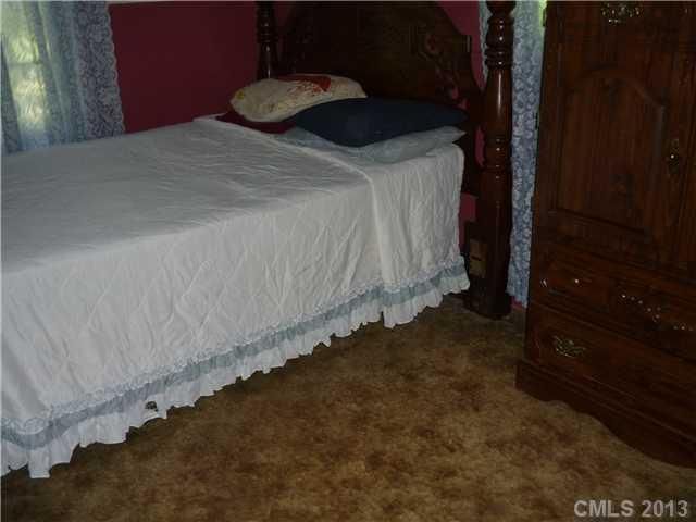 630 Funderburk Rd, Wingate, NC 28174