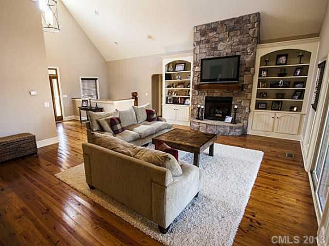 120 Audrey Ln, Mooresville, NC 28117