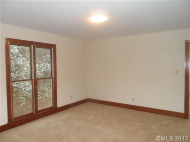 649 NW Chadbourne Ave, Concord, NC 28027