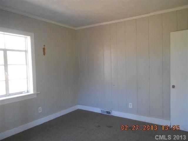 3932 Tresevant Ave, Charlotte, NC 28208