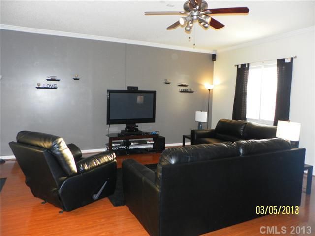 3401 Fairmeadow Dr, Lancaster, SC 29720