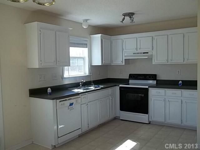 1506 E Main St #8, Cherryville, NC 28021