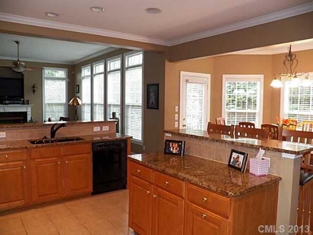 1801 Grayscroft Dr, Waxhaw, NC 28173