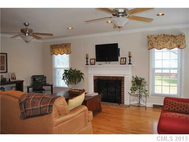 683 Ottawa Dr, Rock Hill, SC 29732