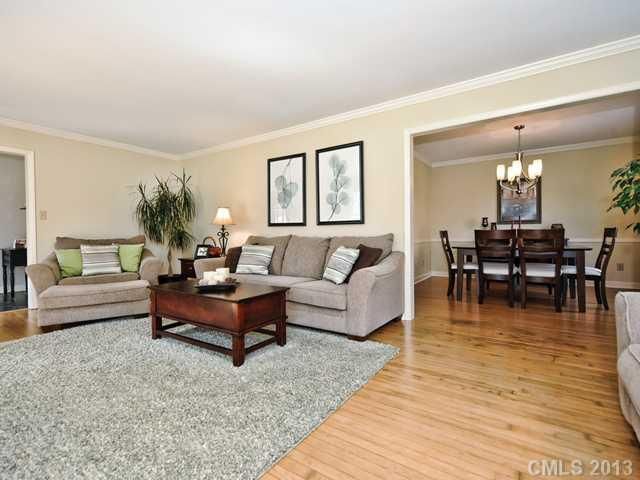 5826 Lansing Dr, Charlotte, NC 28270