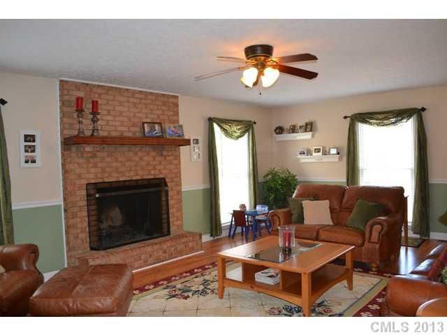 1668 Heatherhill Rd, Rock Hill, SC 29732