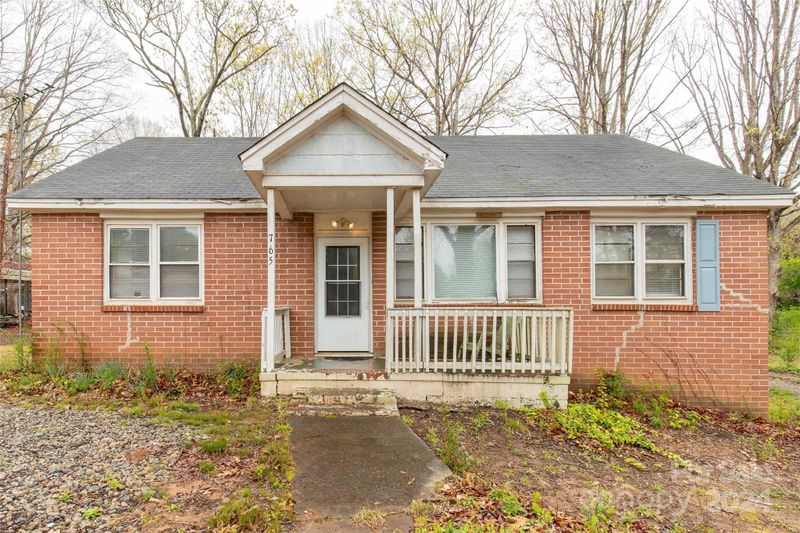 765 Great Falls Hw, Chester, SC 29706