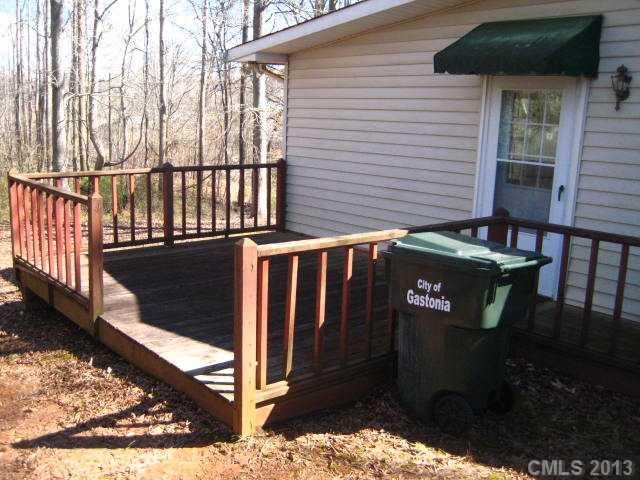 313 Hollifield St, Gastonia, NC 28056
