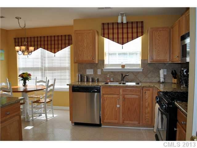 1510 Deer Forest Dr, Fort Mill, SC 29707