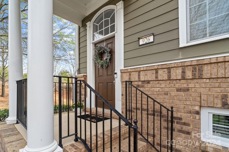 926 Lyndley Dr, Fort Mill, SC 29708