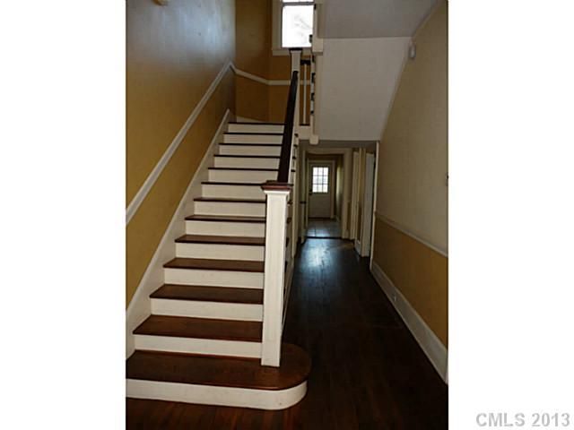 606 S York St, Gastonia, NC 28052