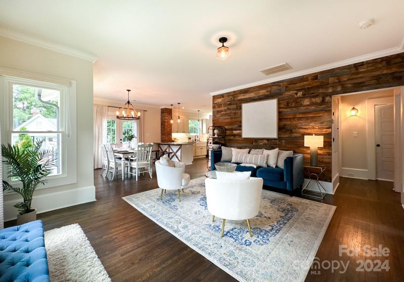 2030 E 9th St, Charlotte, NC 28204
