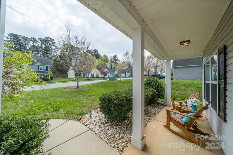 108 Ashton Bluff Cir, Mount Holly, NC 28120