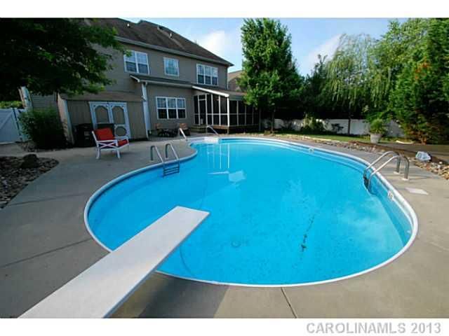 2545 Bellingham Dr, Concord, NC 28027