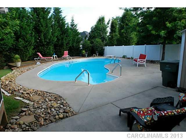 2545 Bellingham Dr, Concord, NC 28027