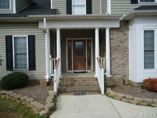 1118 Alysheba Ct, York, SC 29745