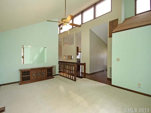 341 Shoreline Loop, Mooresville, NC 28117