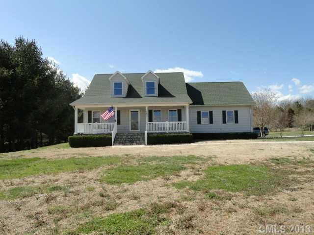 1441 Musket Dr, Catawba, NC 28609