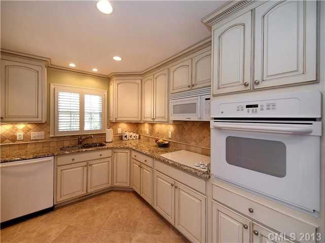 1125 Braeburn Rd, Charlotte, NC 28211