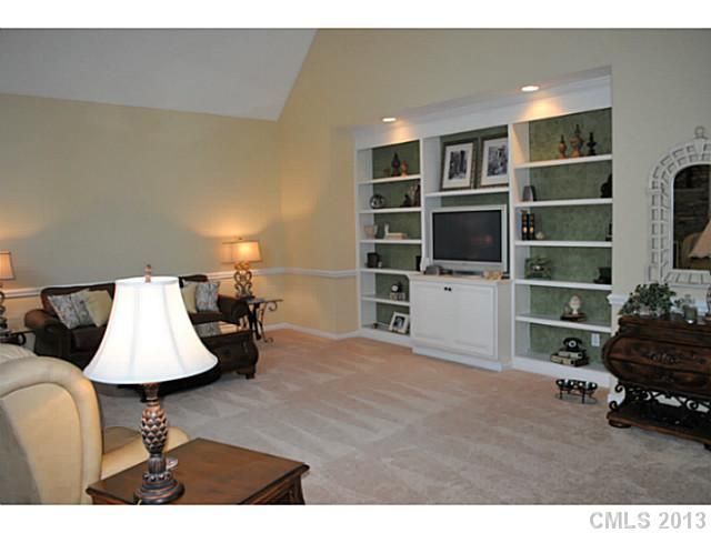 9632 Northdowns Ln, Huntersville, NC 28078