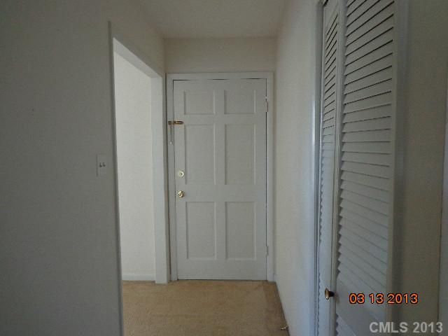 1040 NE 35th St, Conover, NC 28613