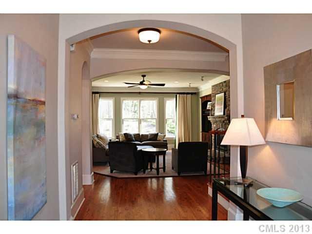 18605 Rollingdale Ln, Davidson, NC 28036
