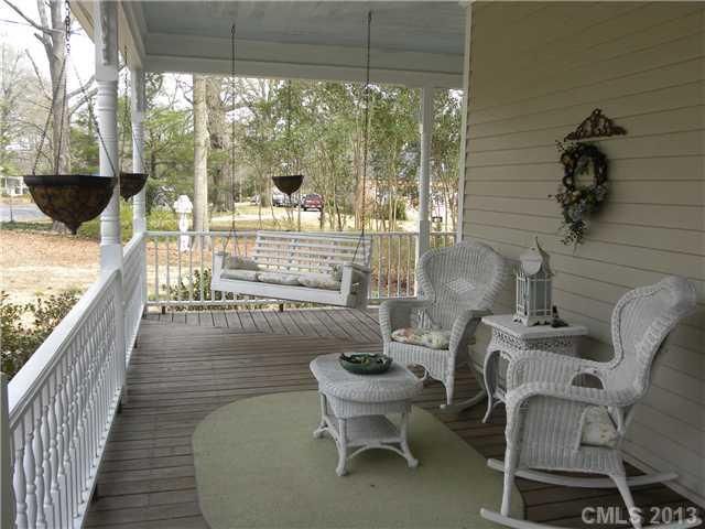 419 Chesterfield Ave, Lancaster, SC 29720